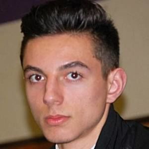 Meet your Posher, Liam